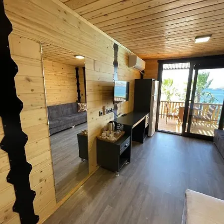 酒店 Bitez Tiny House & 博德鲁姆