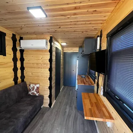 Bitez Tiny House &